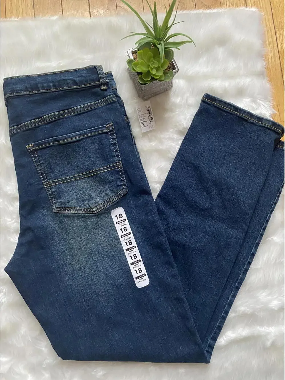 The Children's Place Boy’s Dark Wash Denim Jeans Size 18